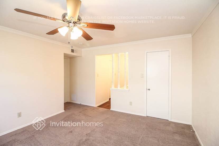 421 Kingsbridge Dr - Photo 5 of 17