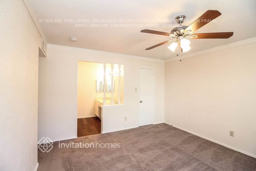 421 Kingsbridge Dr - Photo 6 of 17