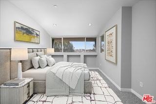 159 W Green St #509A - Photo 2 of 8