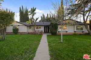 featured image of 10557 Reseda Blvd