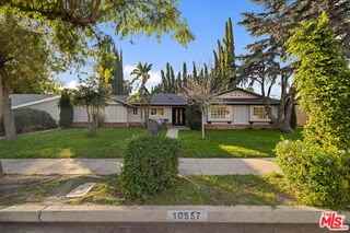 10557 Reseda Blvd - Photo 2 of 8