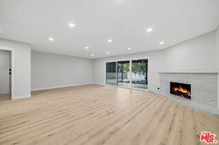 10557 Reseda Blvd - Photo 4 of 8