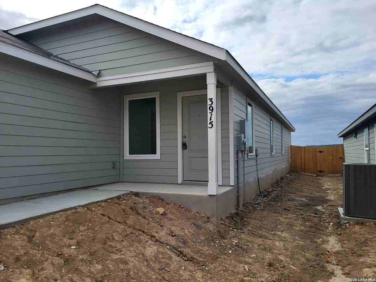 3915 Eldorado - Photo 2 of 18