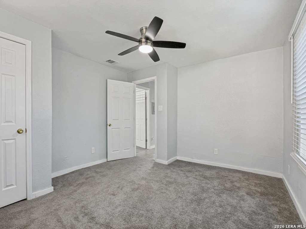 1815 W Mayfield Blvd - Photo 6 of 25