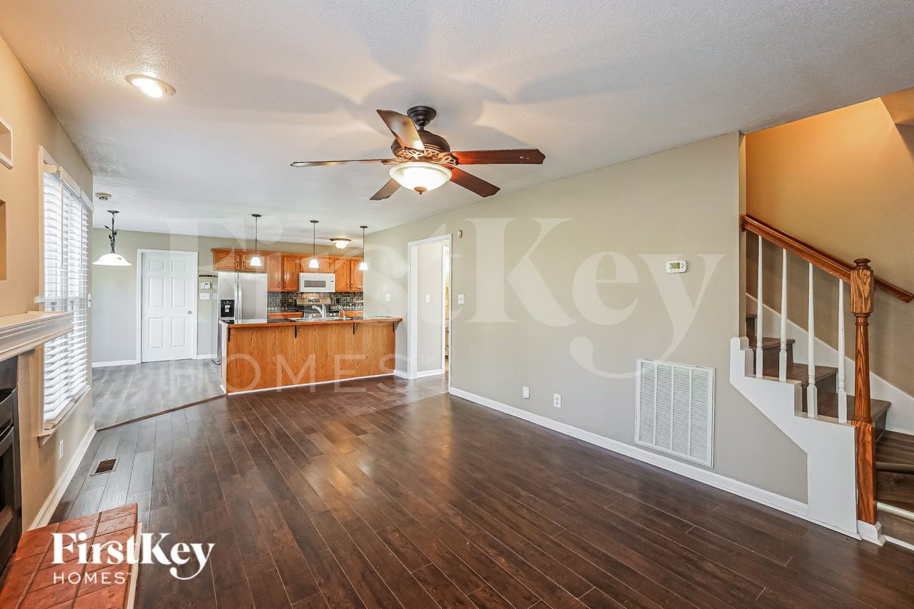 3397 Shivas Rd - Photo 3 of 19
