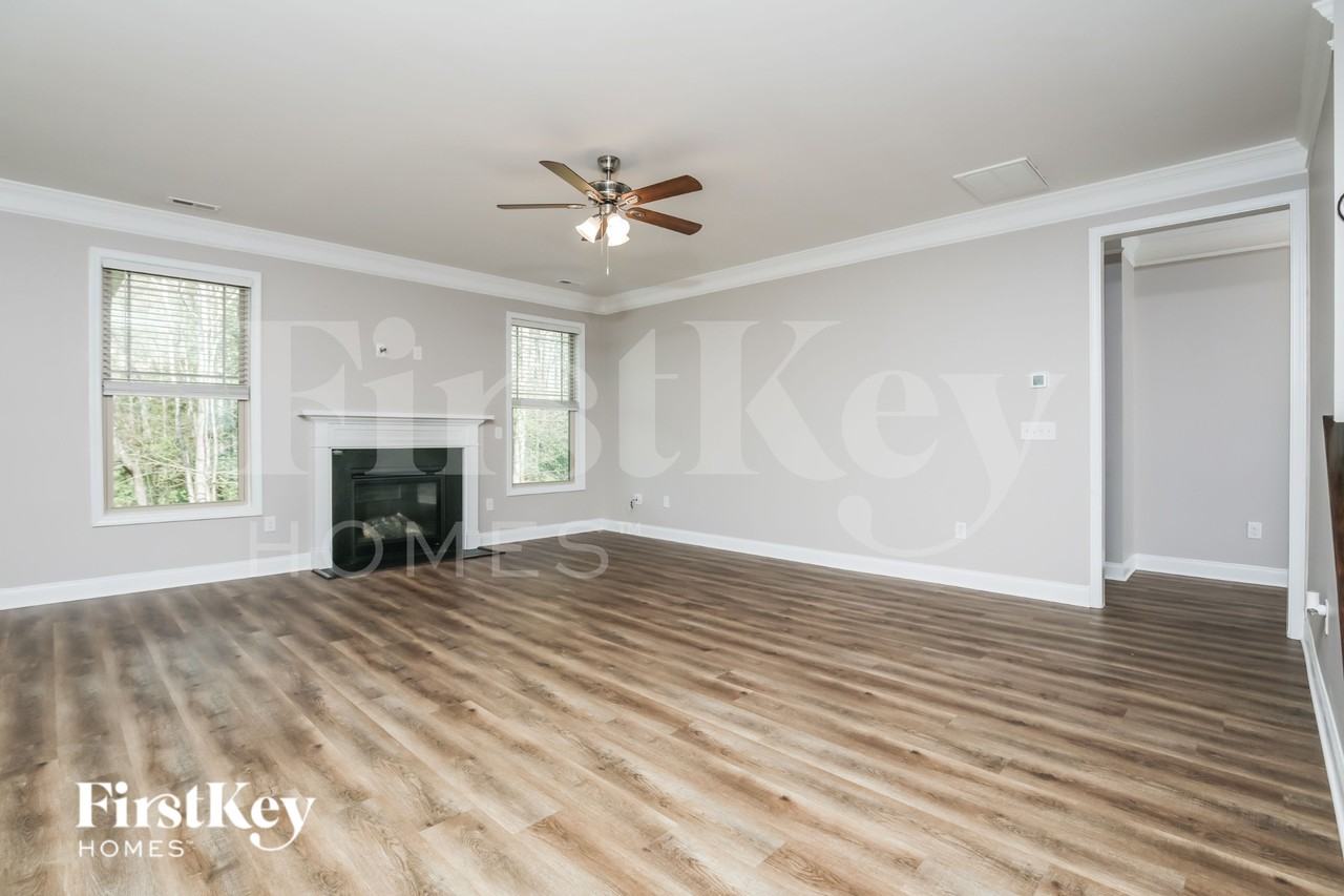 7316 Birchshire Dr - Photo 2 of 19