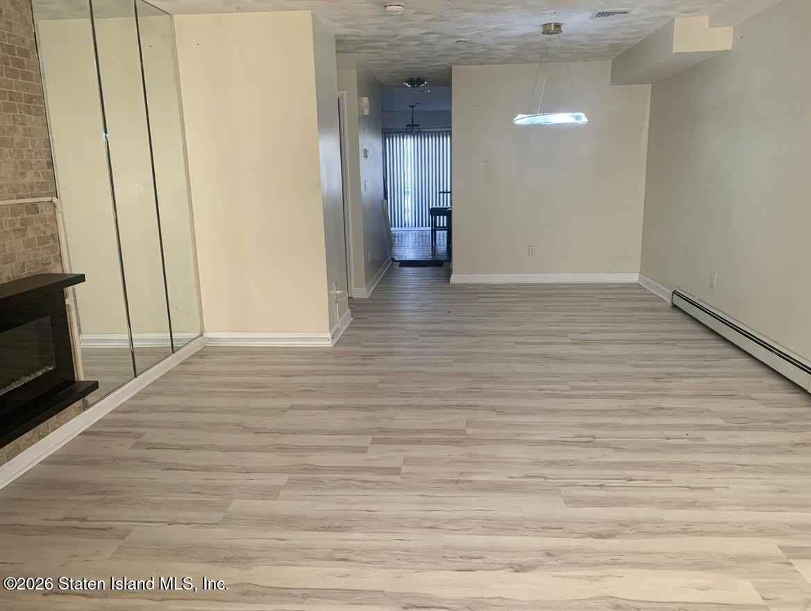 17 Mersereau Ave - Photo 3 of 10