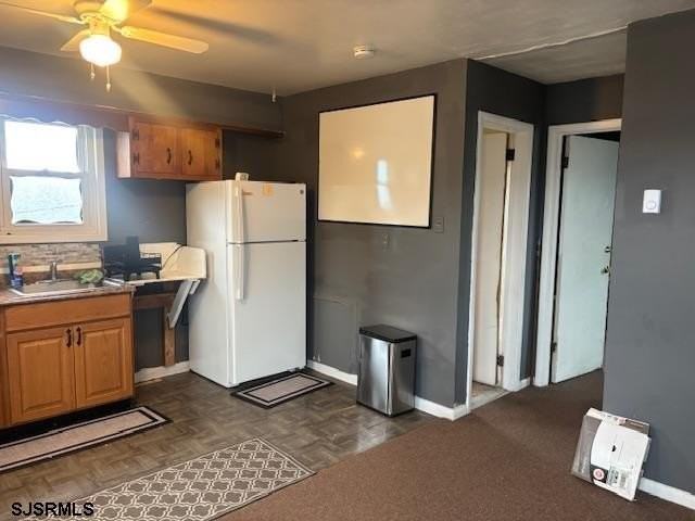 406 Harbor Rd - Photo 4 of 11