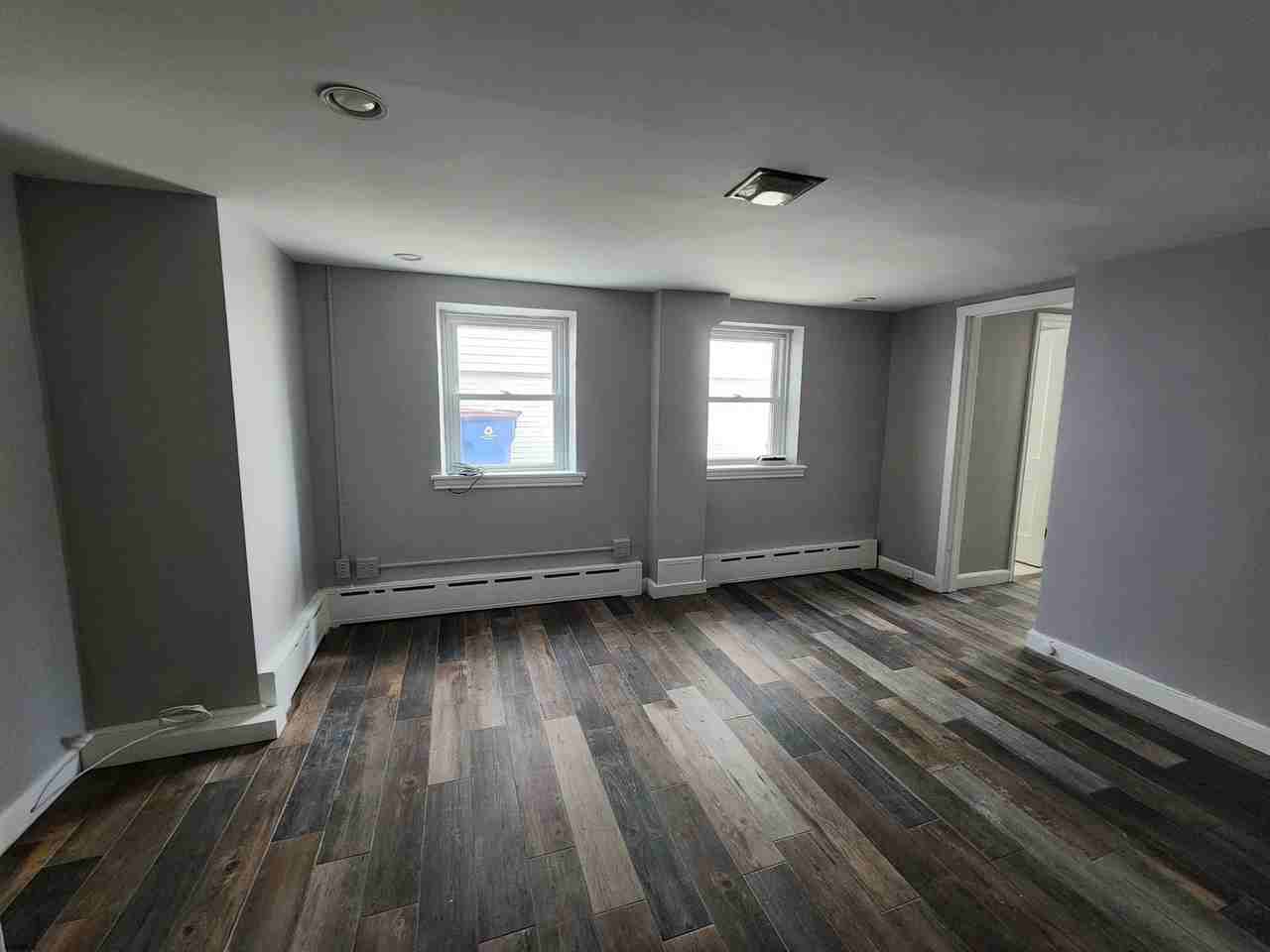 20 S Marion Ave - Photo 4 of 8