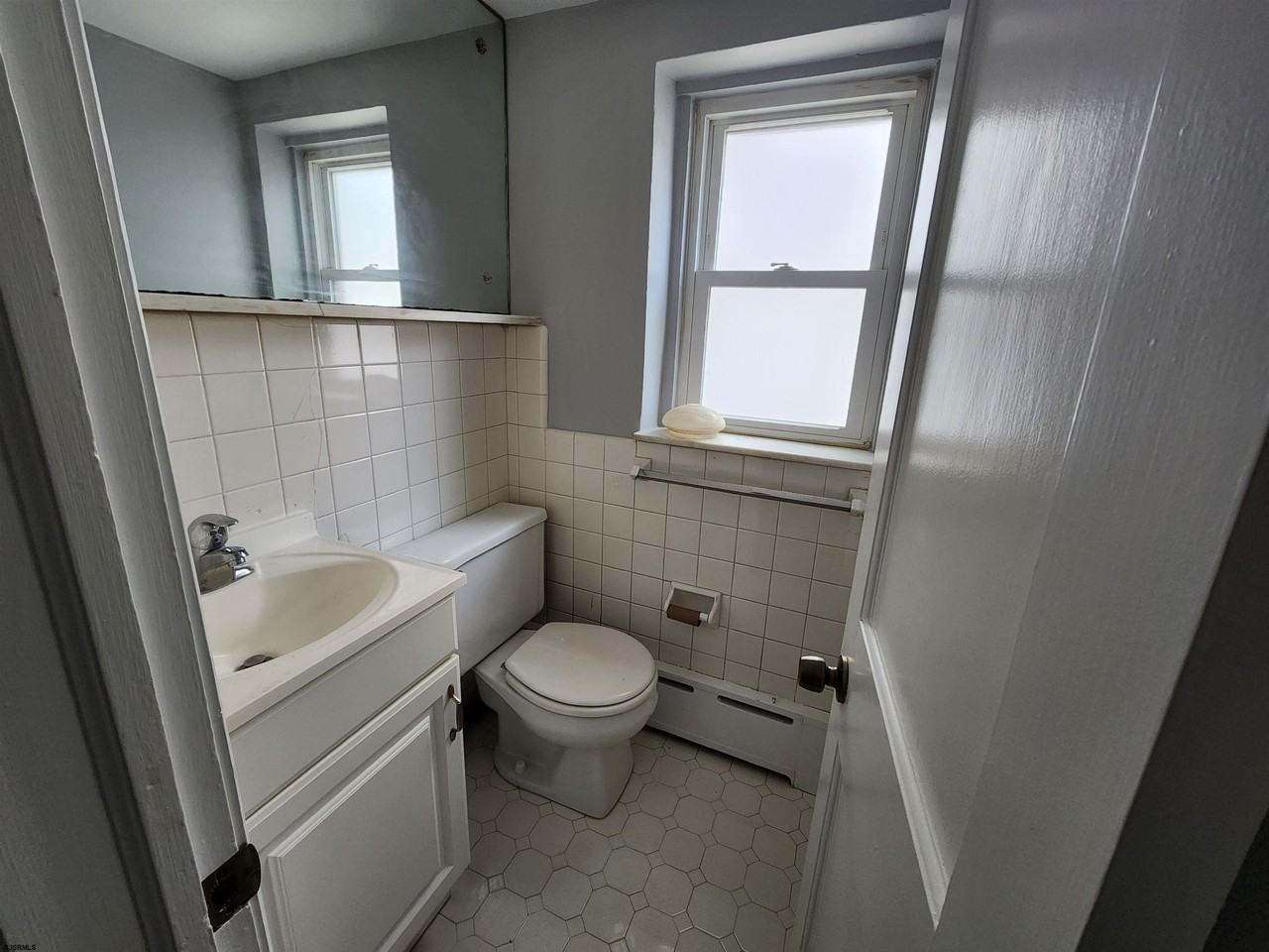 20 S Marion Ave - Photo 6 of 8