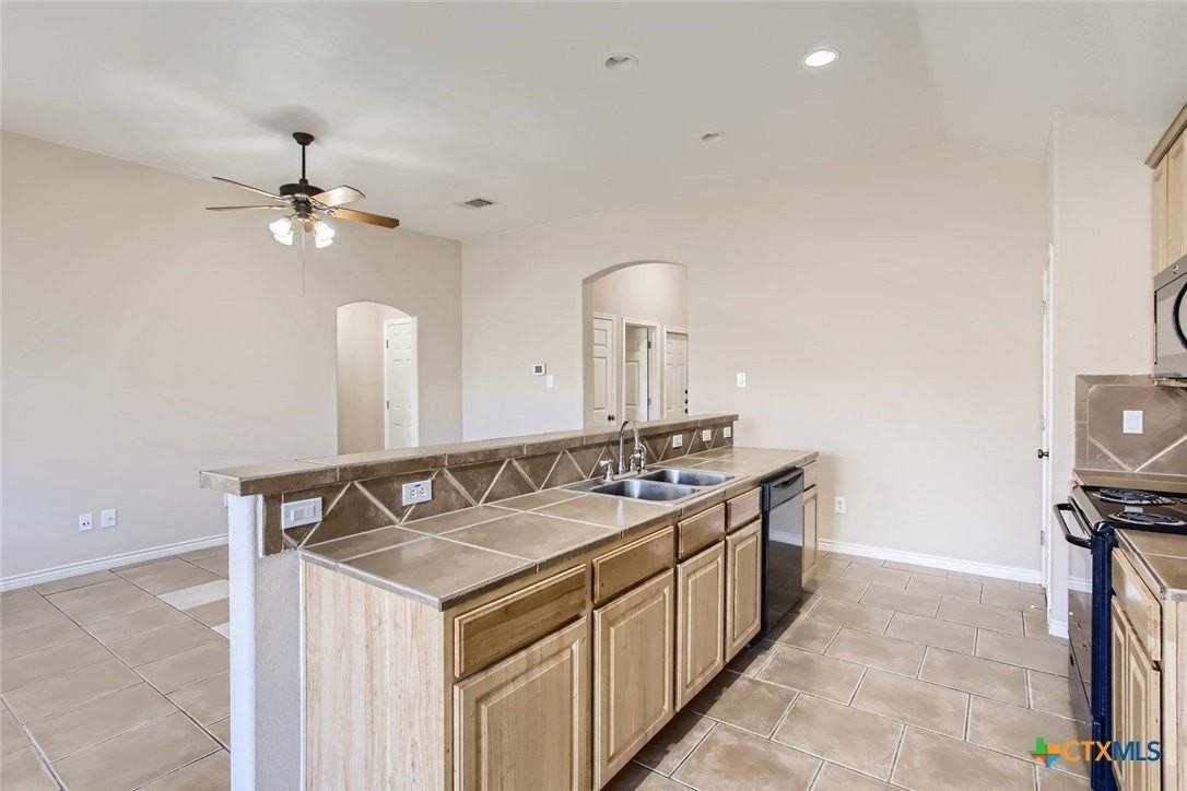 3032 Douglas Fir Dr - Photo 3 of 11