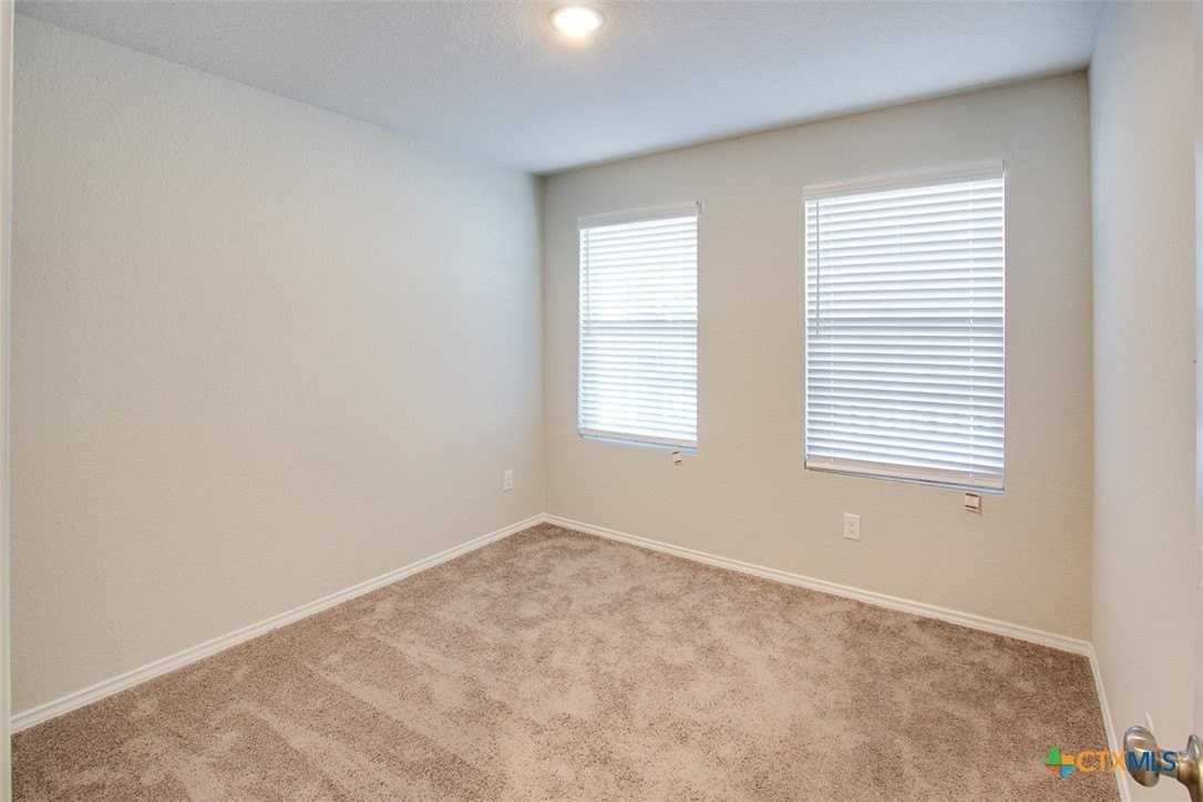 1915 Chiffchaff - Photo 5 of 30