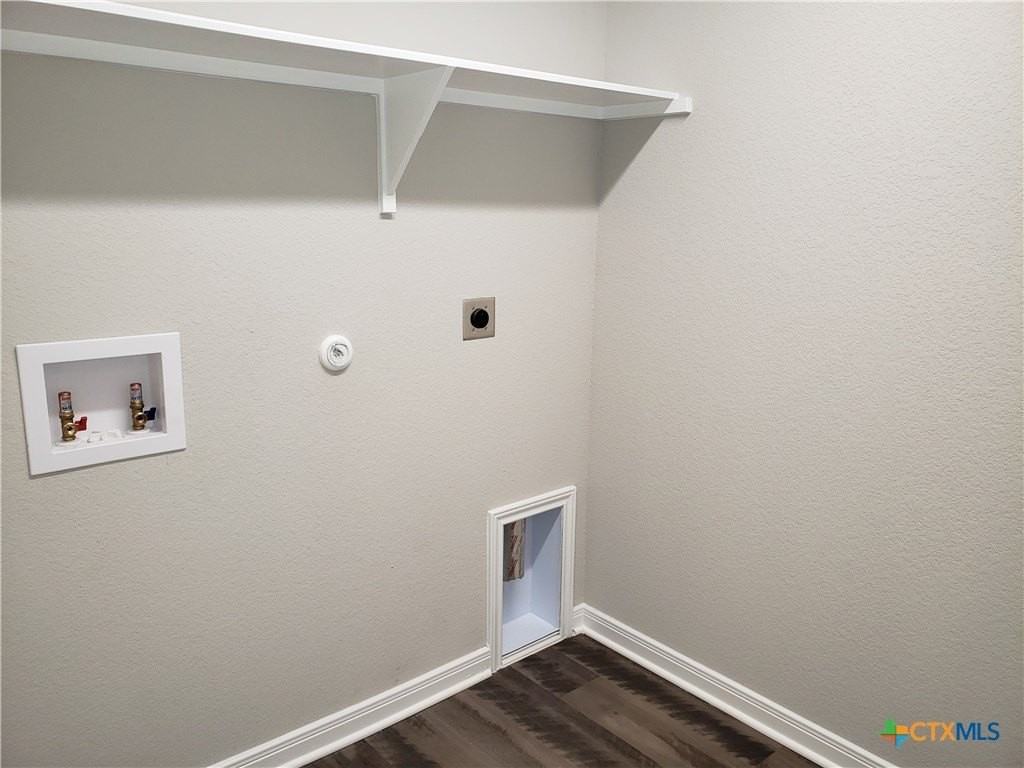 1909 Euclid Dr - Photo 4 of 20