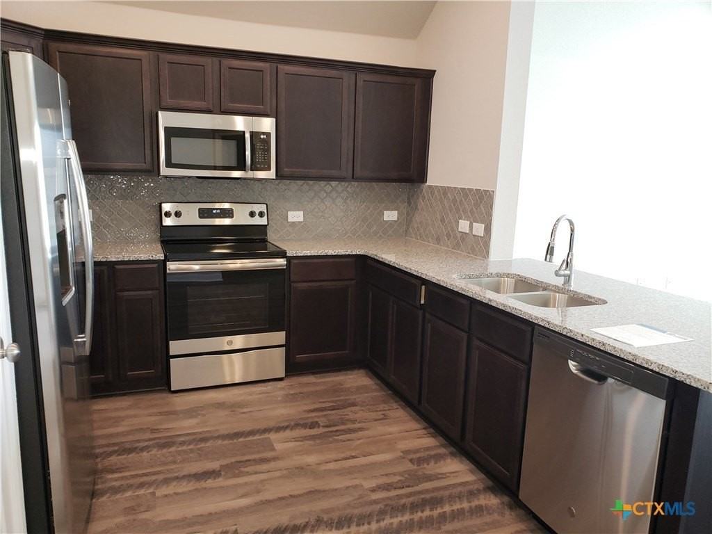 1909 Euclid Dr - Photo 5 of 20