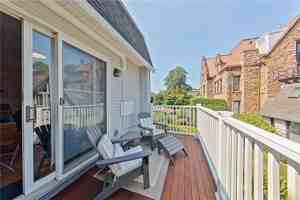 featured image of 364 Bellevue Ave Apt A5