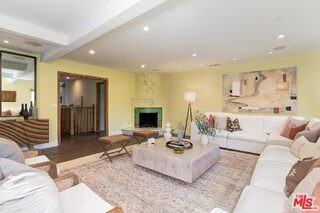 2841 Montcalm Ave - Photo 5 of 8