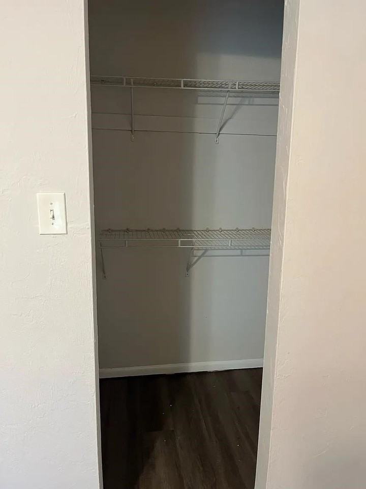 5826 Eunice Ct - Photo 6 of 15