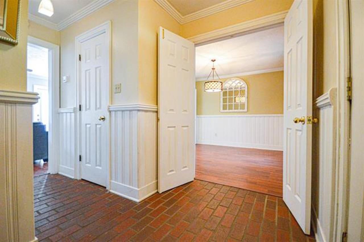 980 Marys Dr Unit 5 - Photo 7 of 30