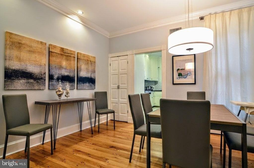 1029 30th St Nw - Photo 7 of 40