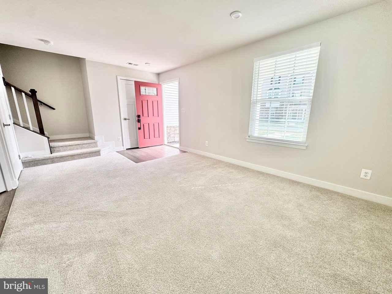 547 Lewes Landing Rd - Photo 5 of 28