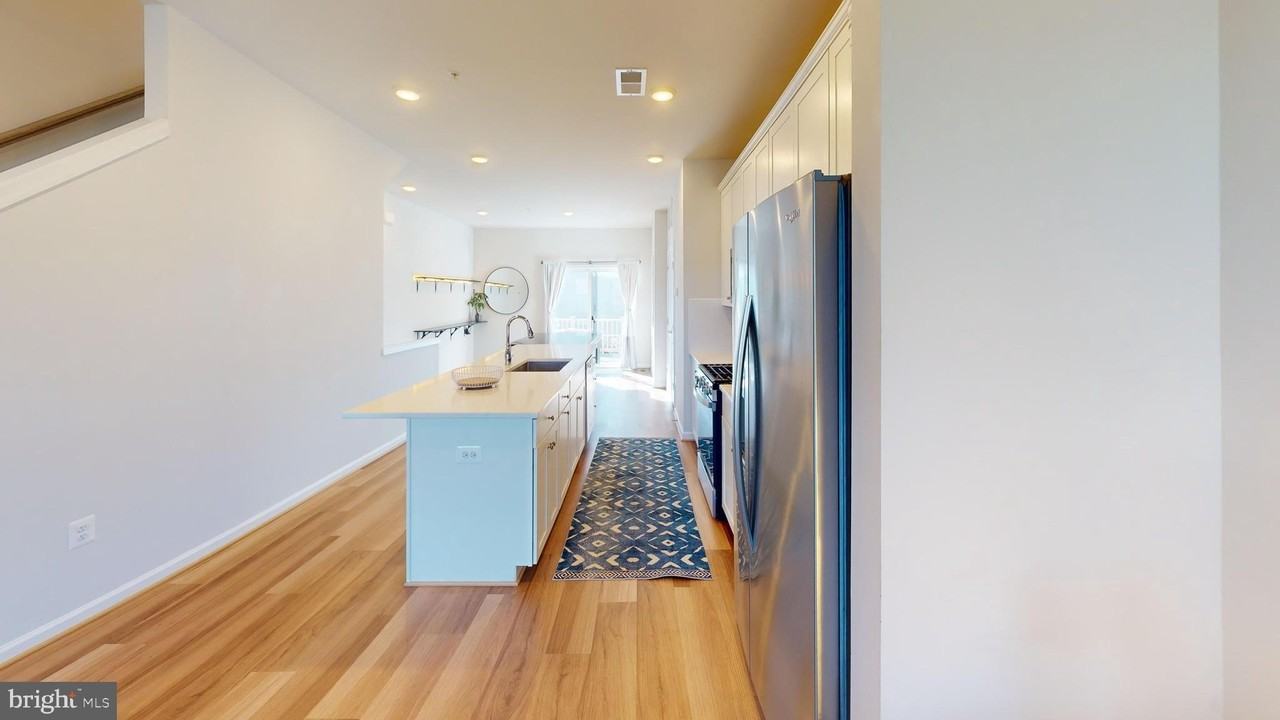 3485 Cormorant Dr - Photo 6 of 33