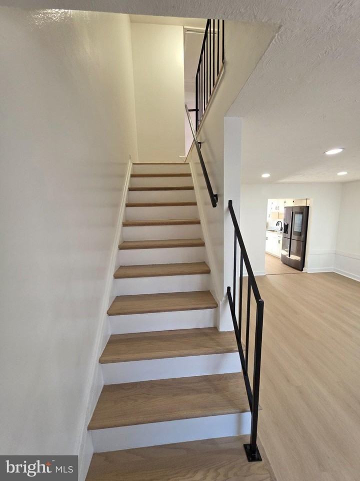 1839 Arwell Ct - Photo 4 of 15