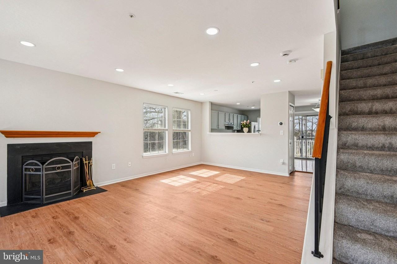 1440 Nutwood Ct - Photo 6 of 24