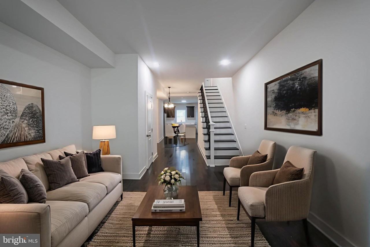 2721 W Mosher St - Photo 5 of 18