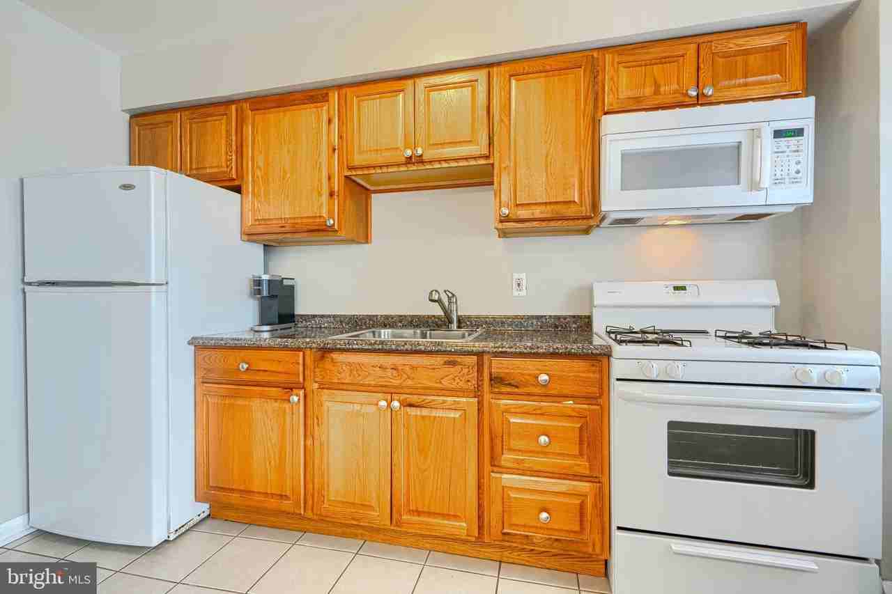 6905 Bank St - Photo 3 of 17