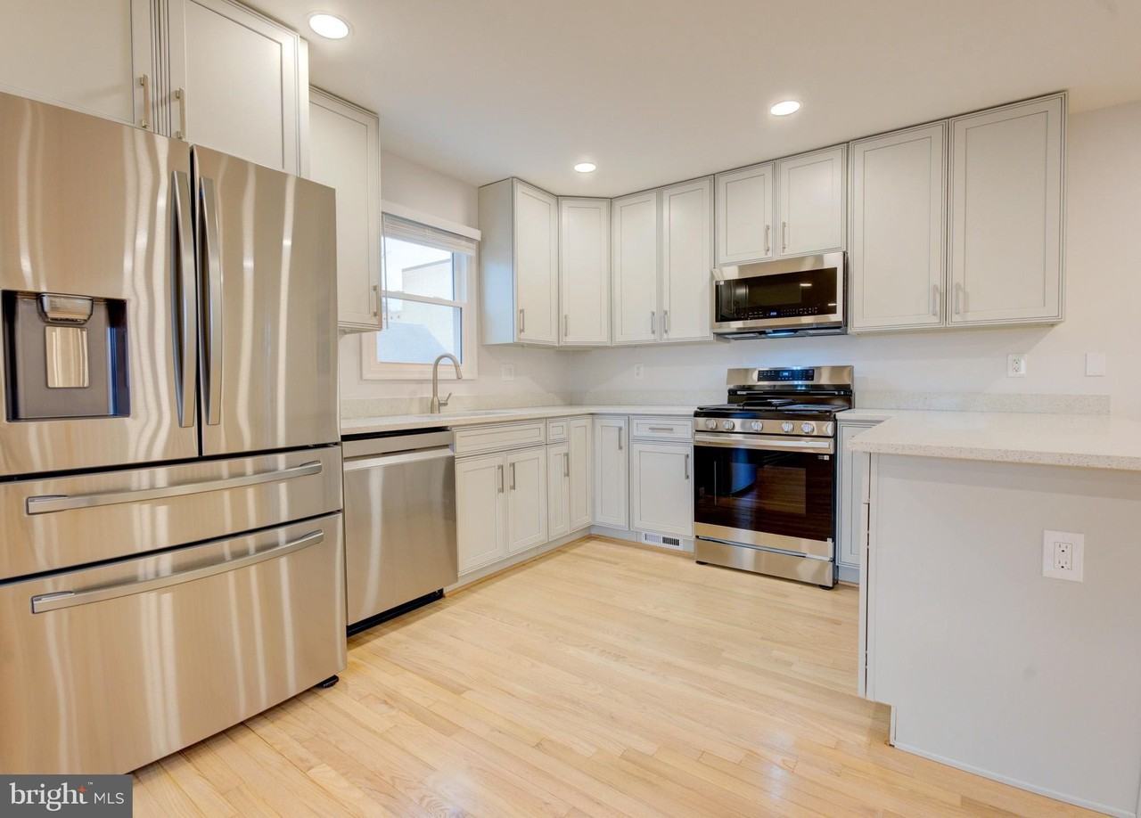 336 Lincoln Ave - Photo 6 of 48