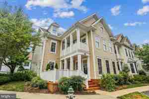 featured image of 9539 Ament St