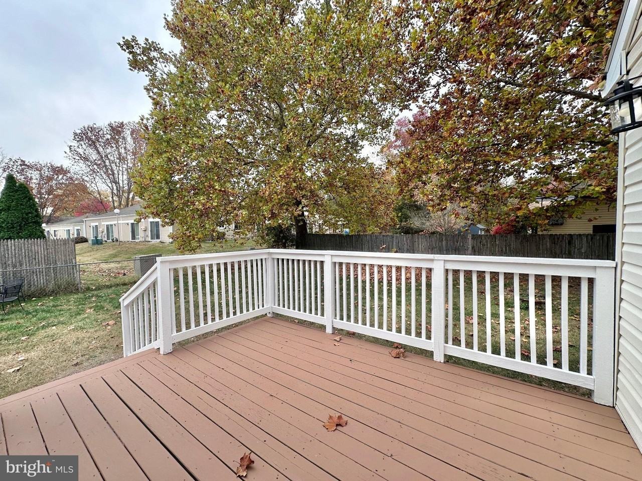 106 Lee St - Photo 4 of 16