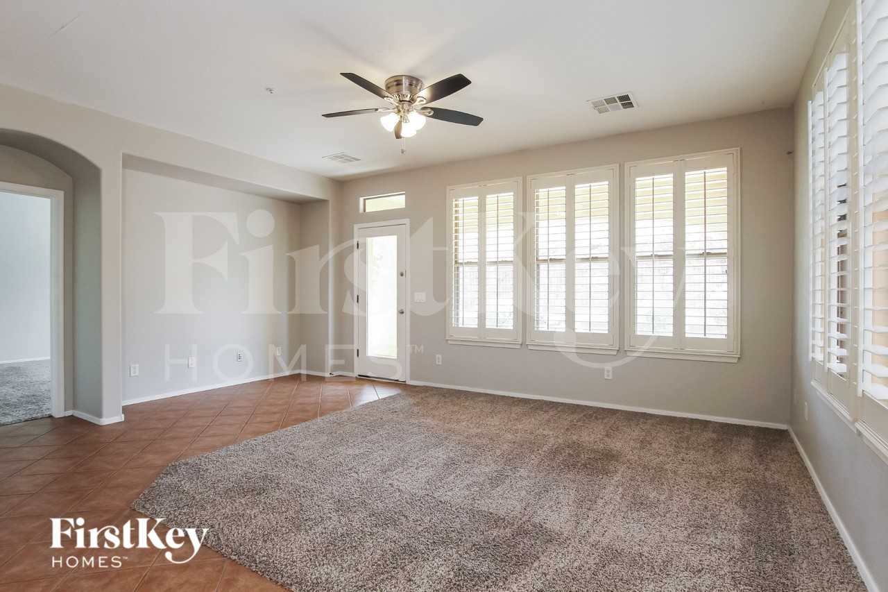 18505 W Verdin Rd - Photo 2 of 19
