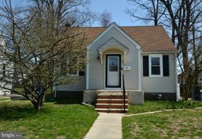 featured image of 13 Massachusetts Ave