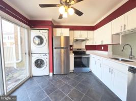 featured image of 1017 Oaklyn Ct