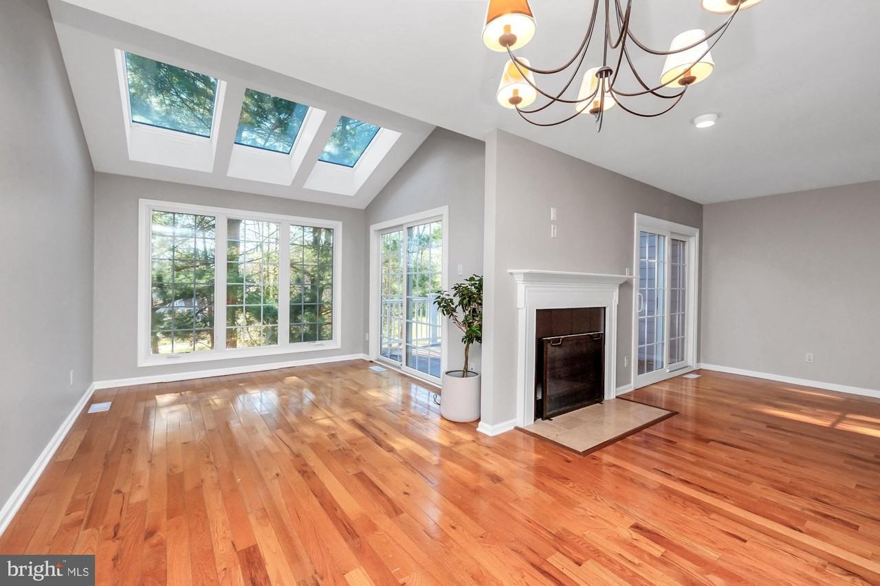 424 W Village Ln Unit 424 - Photo 5 of 45