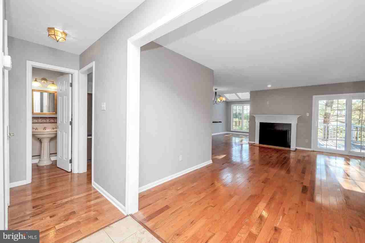 424 W Village Ln Unit 424 - Photo 7 of 45