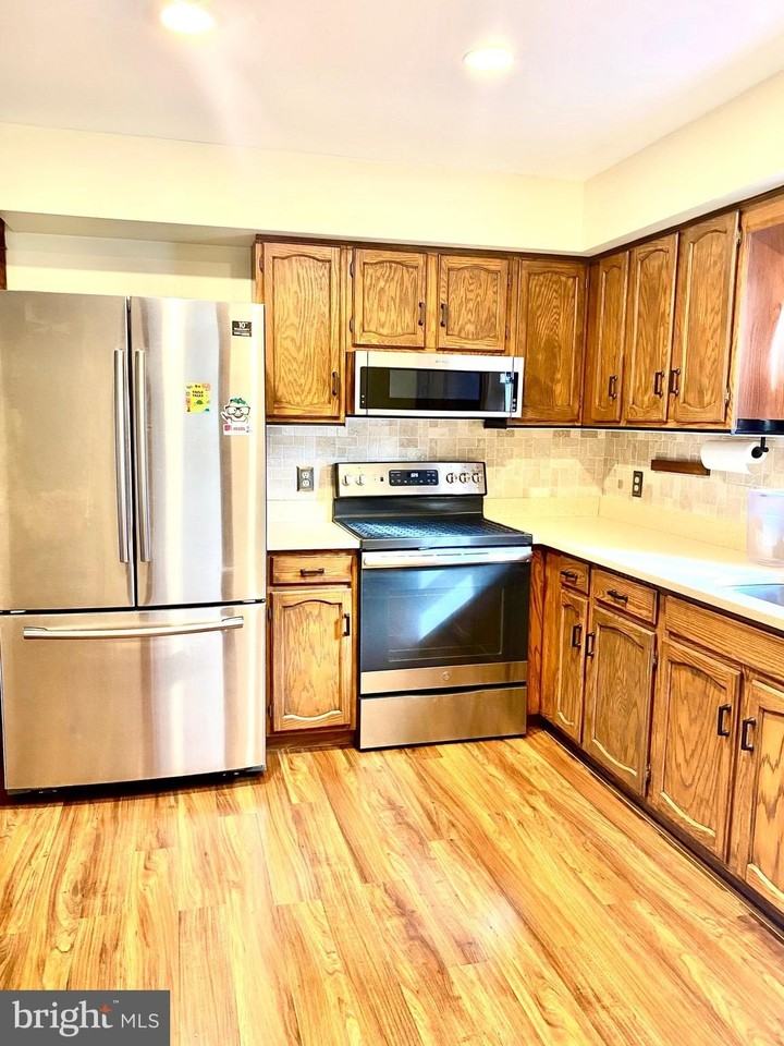 4010 Camden St - Photo 6 of 25