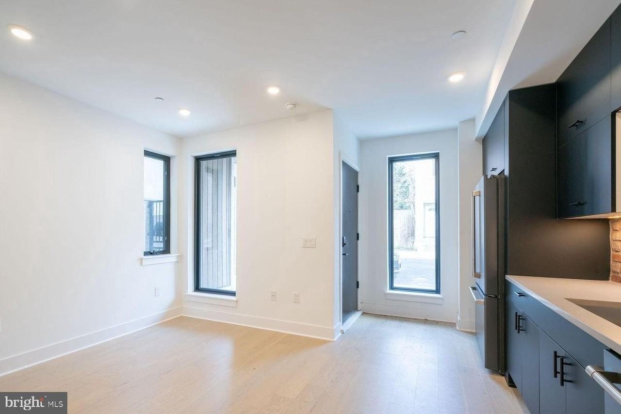 1139 N 3rd St Unit 1 - Photo 6 of 26