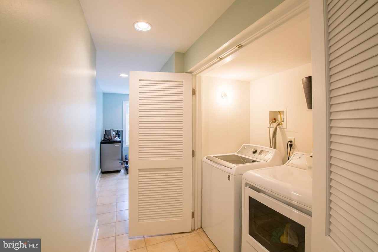 2520 Kimball St - Photo 7 of 24