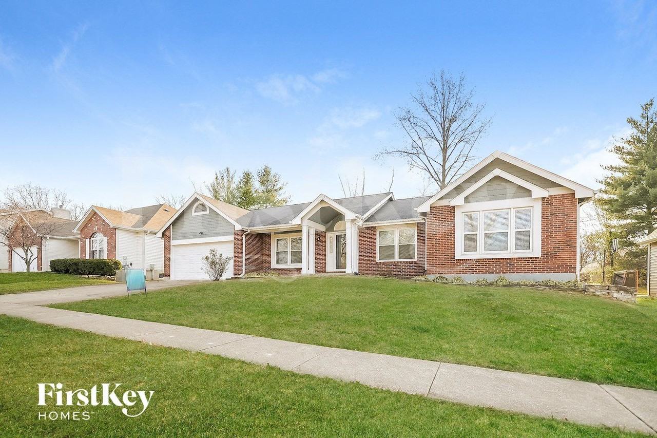 612 Timberidge Dr - Photo 2 of 15