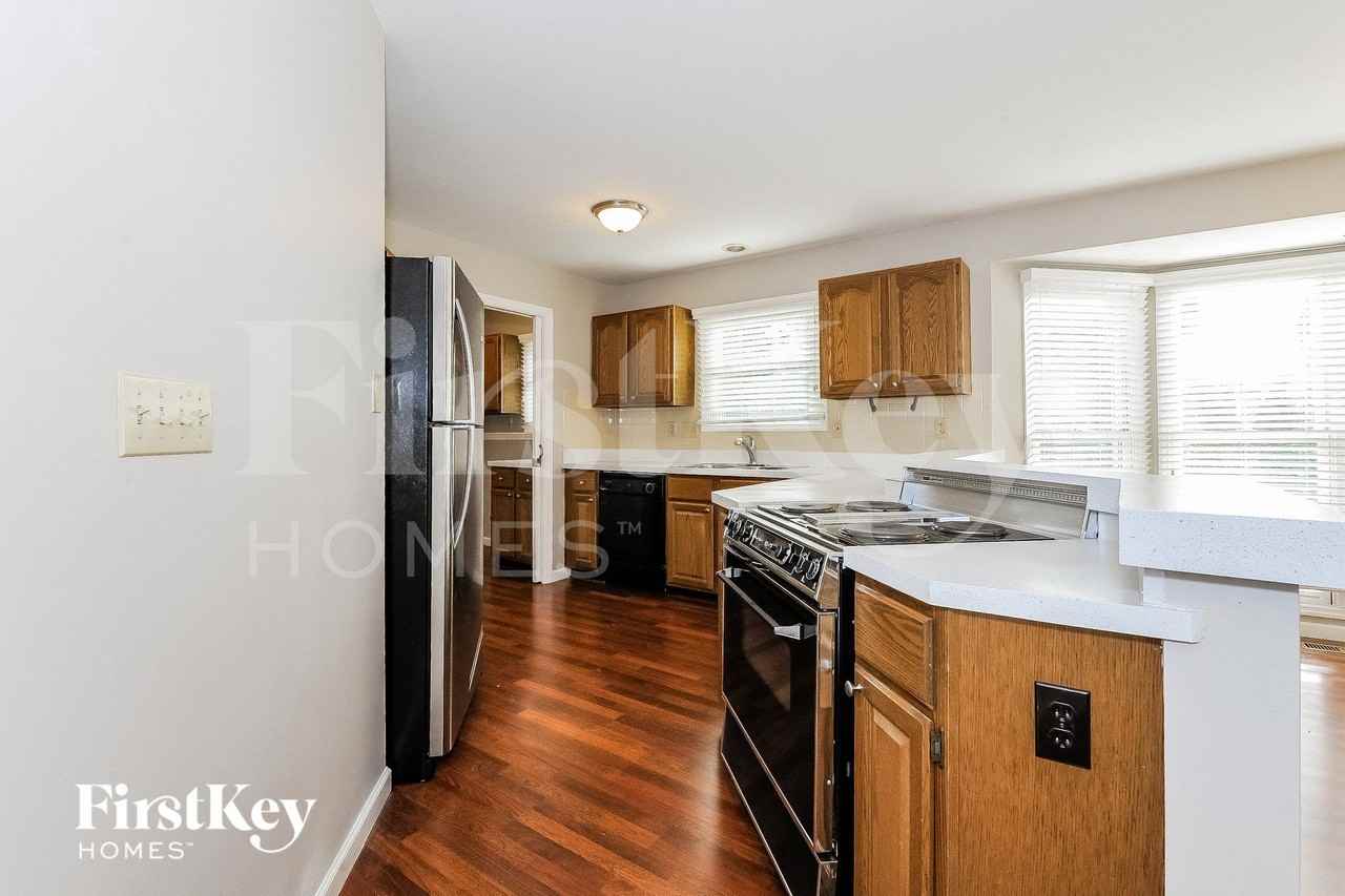 612 Timberidge Dr - Photo 5 of 15