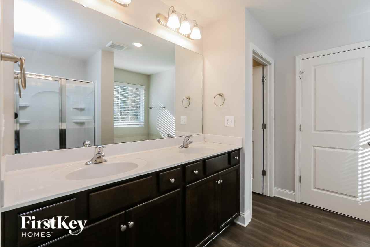 9512 Blue Knoll Ct - Photo 6 of 15