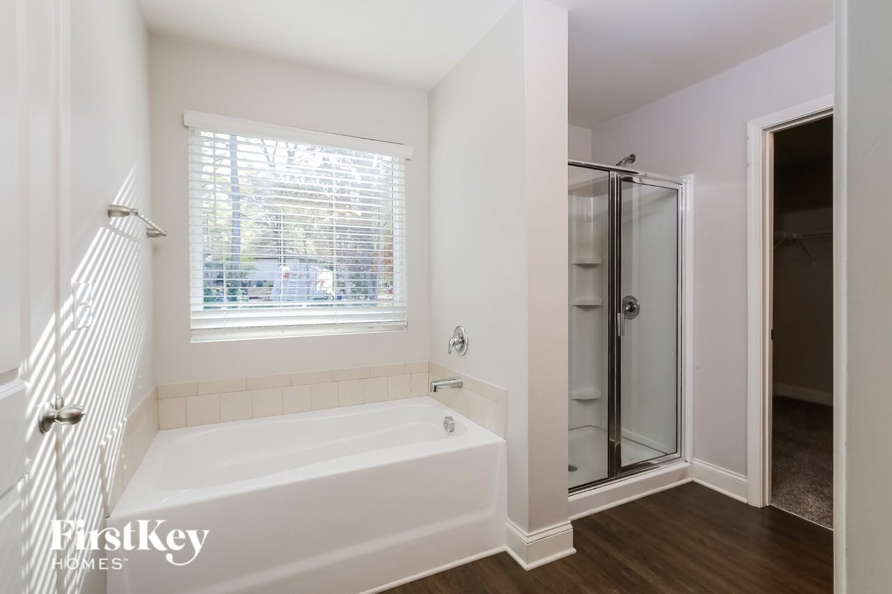 9512 Blue Knoll Ct - Photo 7 of 15