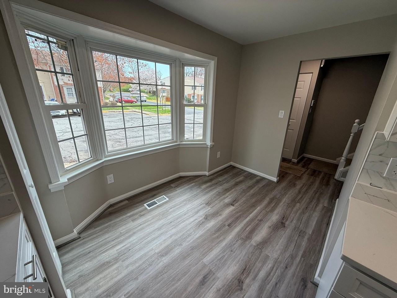 4924 Mcfarland Dr - Photo 6 of 31