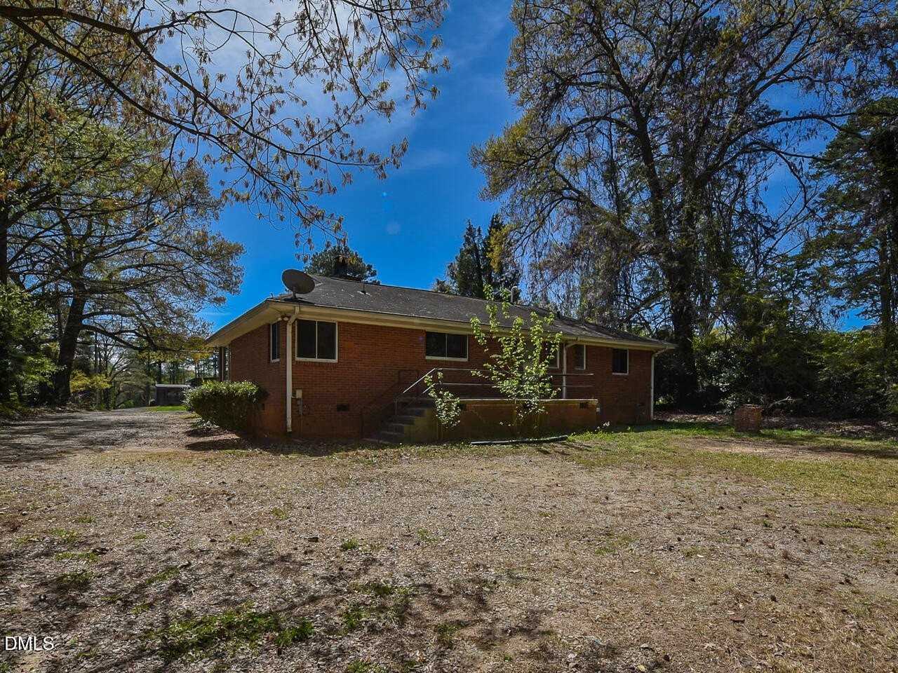 4916 Western Blvd - Photo 3 of 18