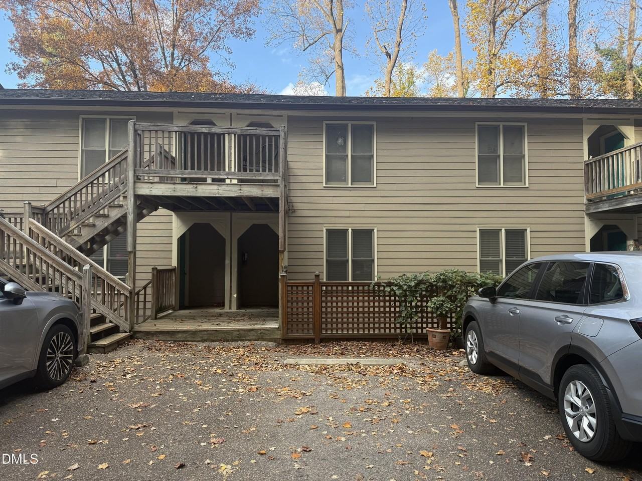 3021 Medlin Dr Apt C - Photo 2 of 15