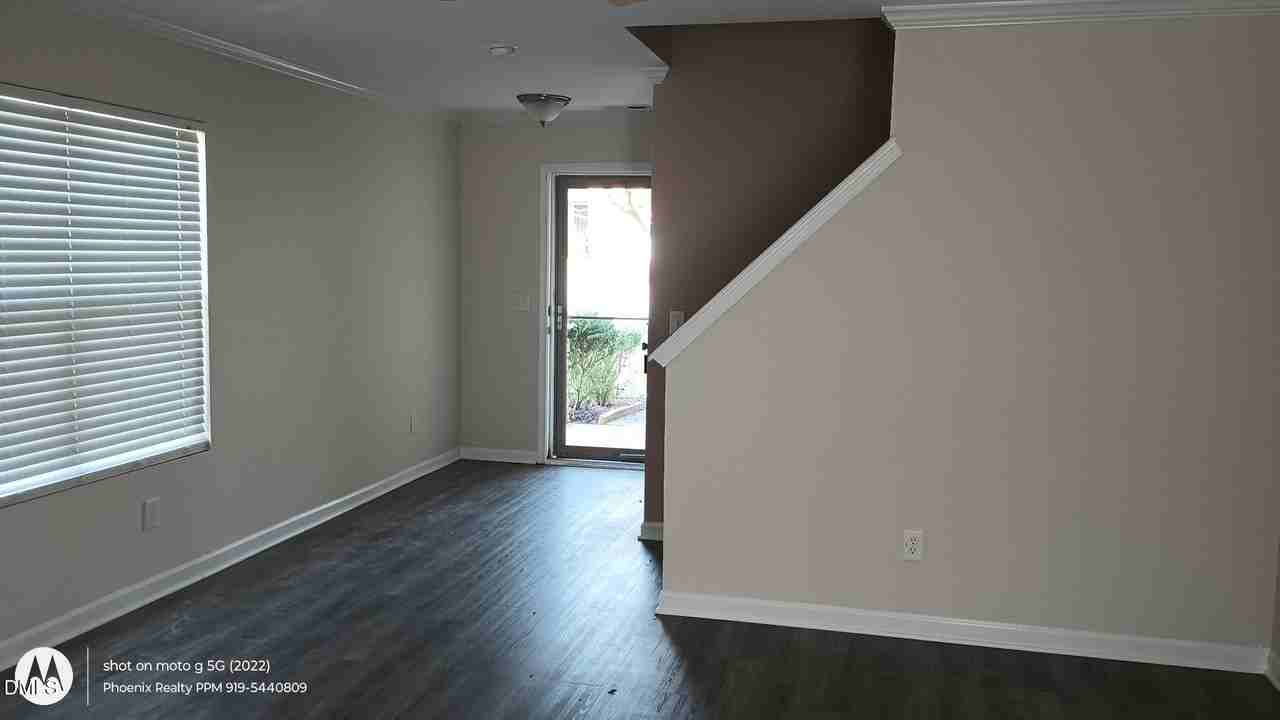 3714 Mountain Brook Cir - Photo 3 of 31