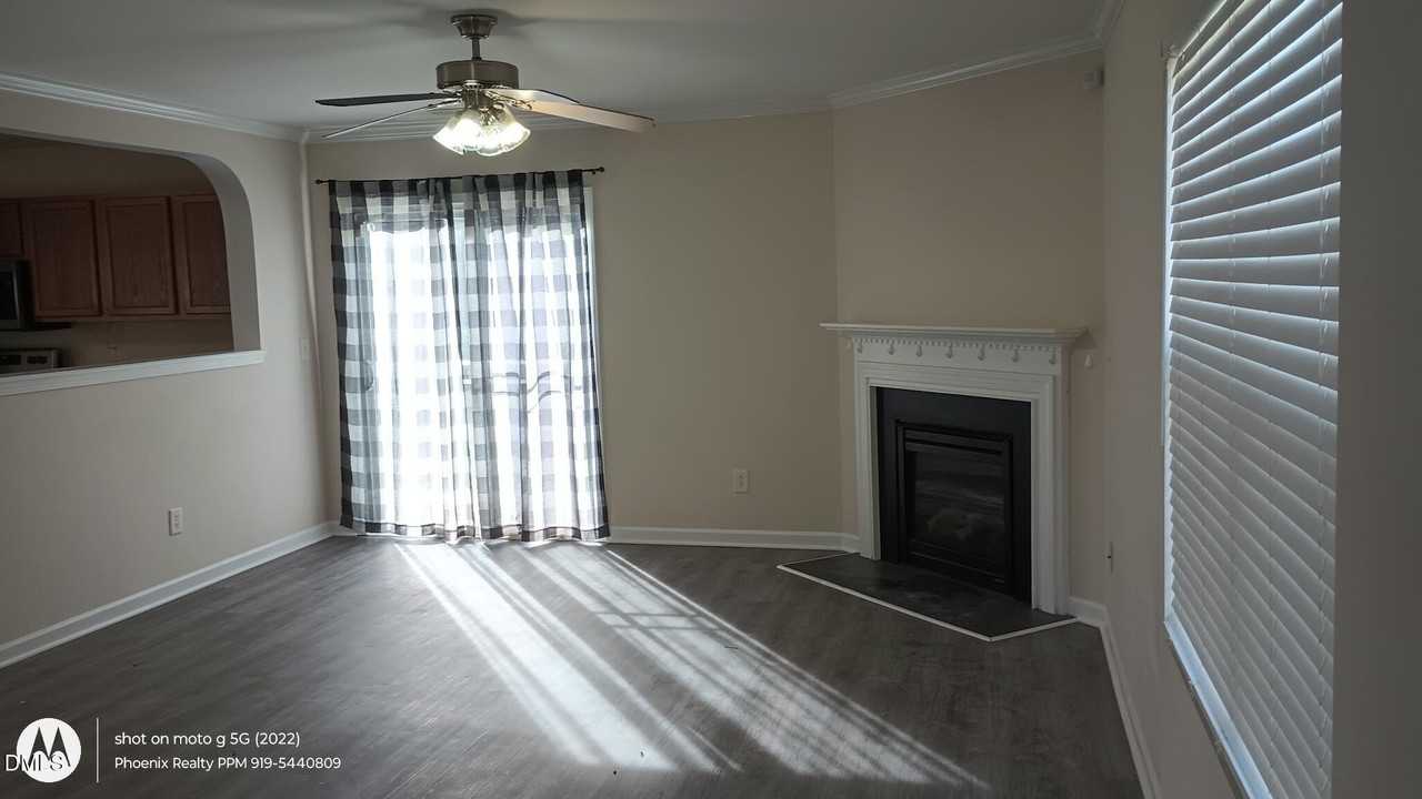 3714 Mountain Brook Cir - Photo 4 of 31