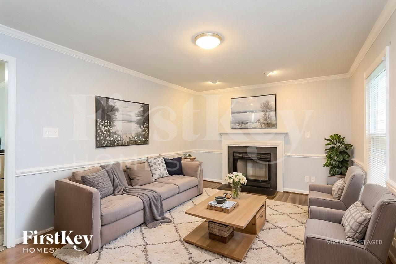 4605 Sweet Melody Ln - Photo 4 of 18